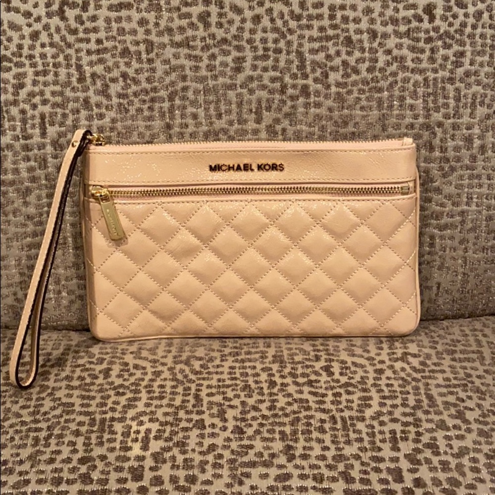 Michael Kors Wristlet